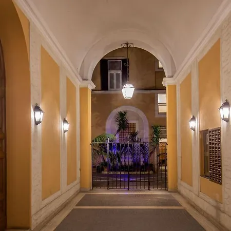 Navona White شقة